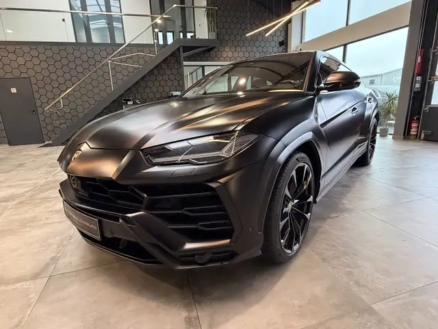 Lamborghini Urus B&O AKRAPOVIC Garantie 10/2027  23 Zoll