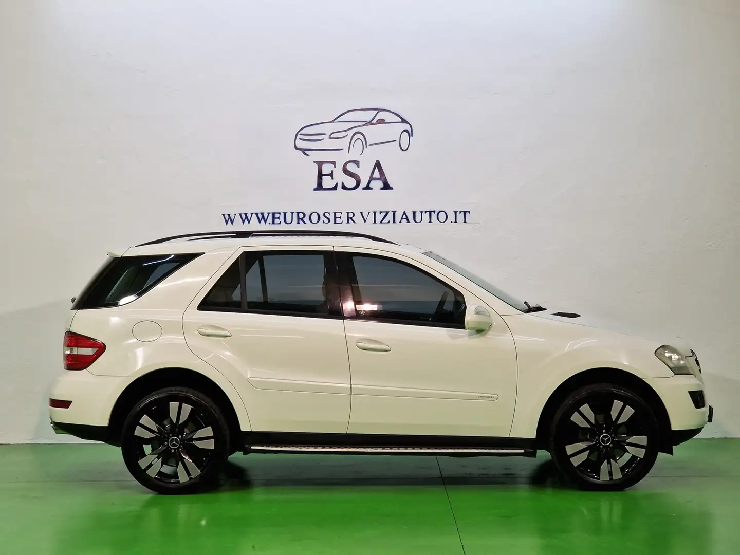 Mercedes-Benz ML 300 Classe M - W164 (280) cdi be Premium auto FL Bianco - 2