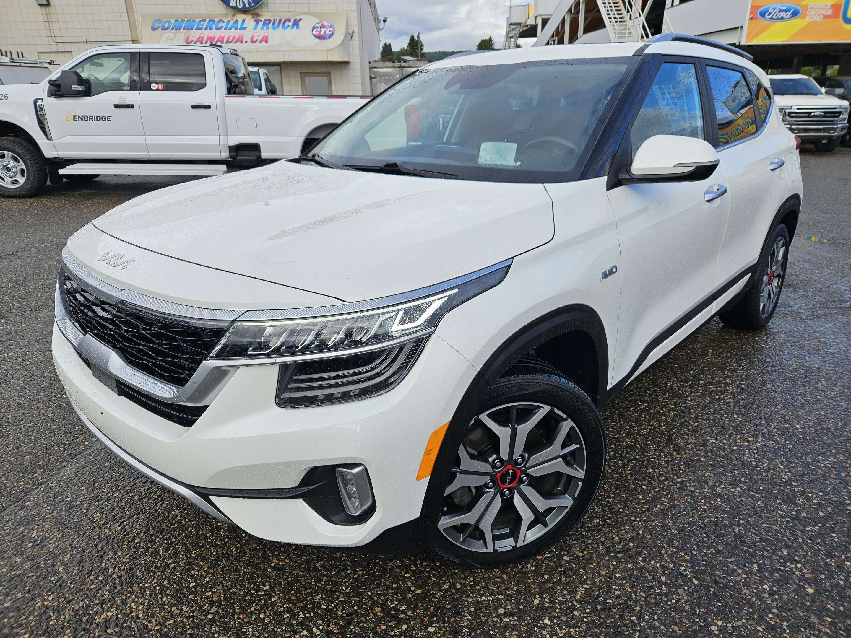  2023 Kia Seltos SX AWD   
