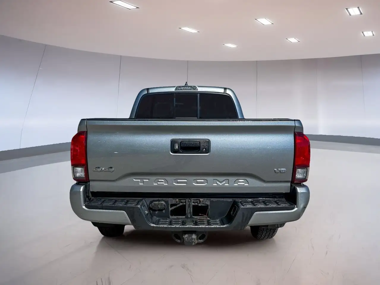 Toyota Tacoma снимка Toyota Tacoma