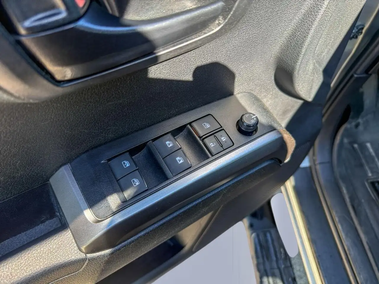 Toyota Tacoma снимка Toyota Tacoma
