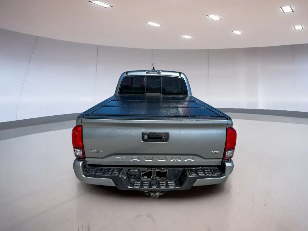 Toyota Tacoma снимка Toyota Tacoma