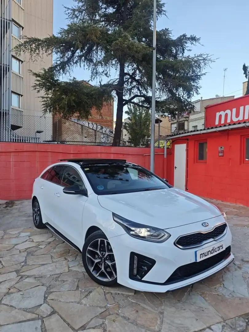 Kia ProCeed / pro_cee'd 1.0 T-GDI GT Line Blanco - 2