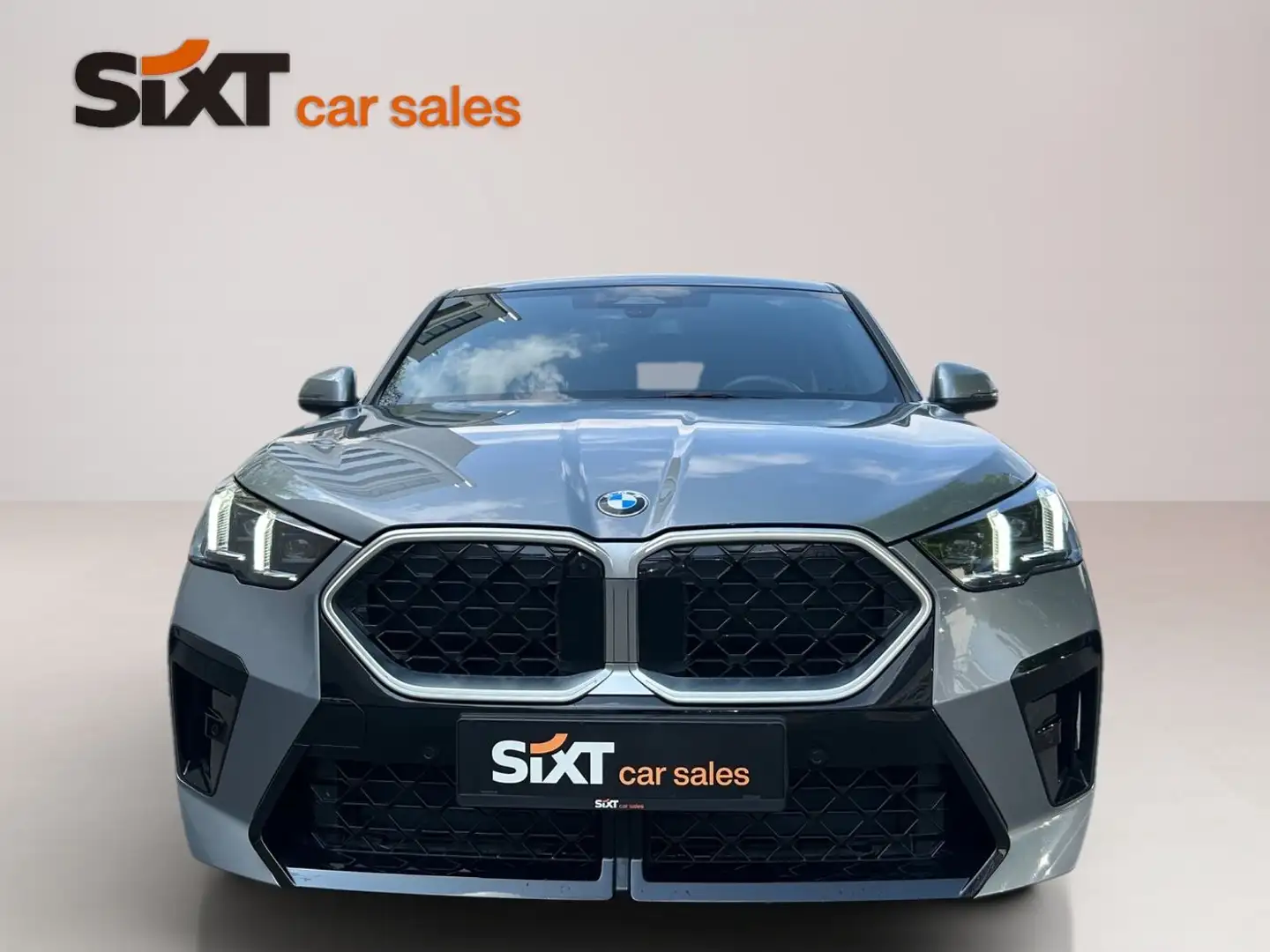 BMW X2 20d M Sport|ACC|360|Pano|AHK|Keyless Grau - 2
