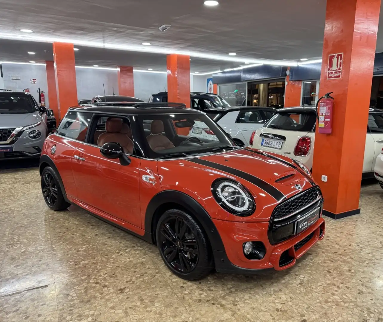 MINI Cooper S Aut. Naranja - 1