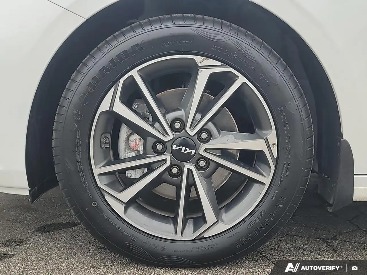 Kia Forte снимка Kia Forte