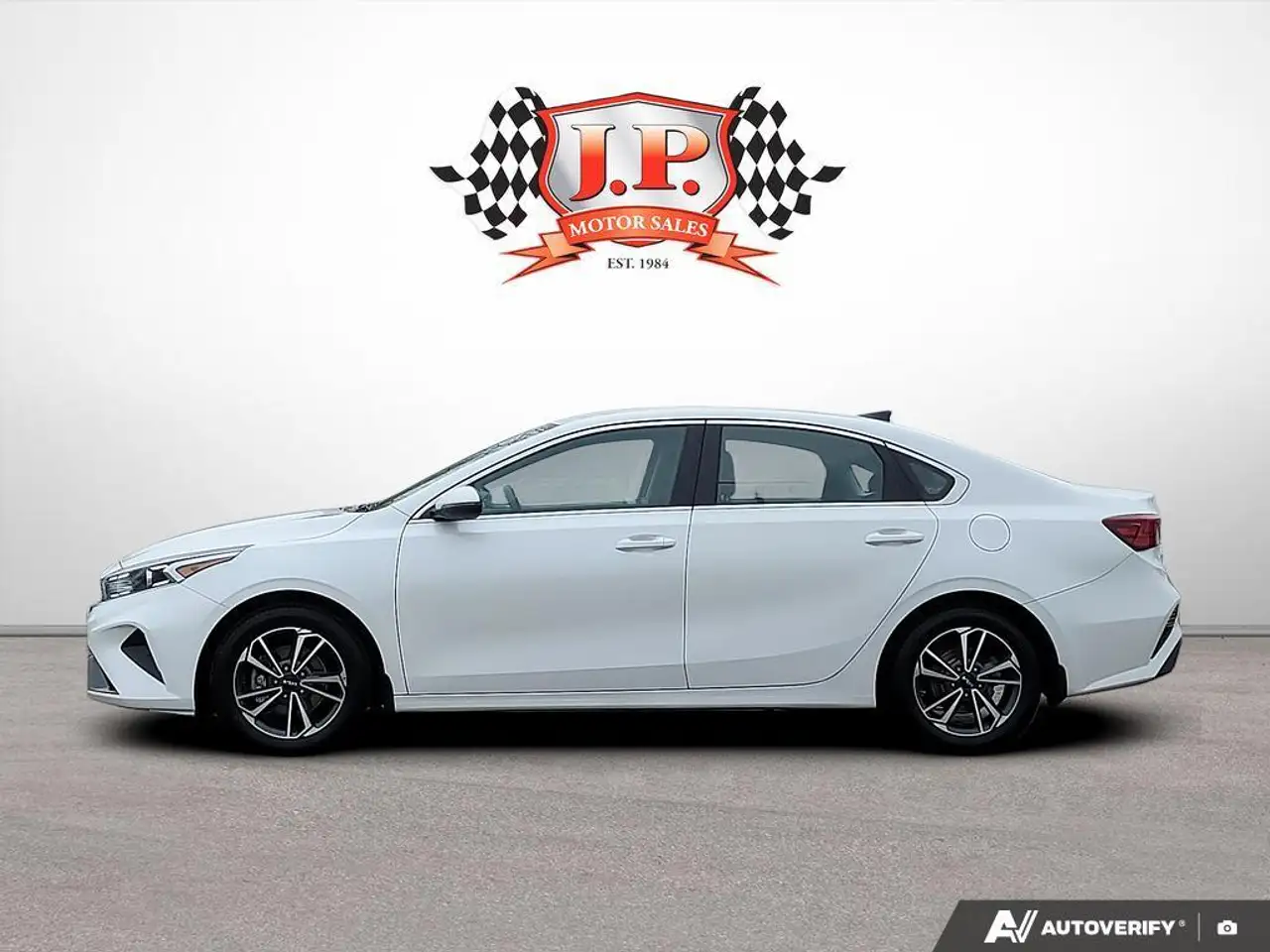 Kia Forte снимка Kia Forte