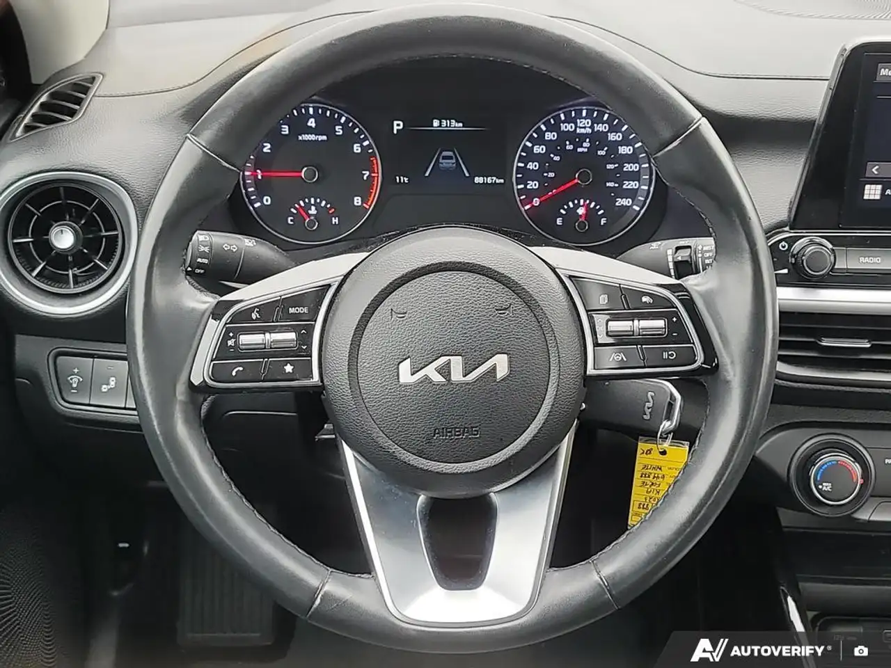 Kia Forte снимка Kia Forte