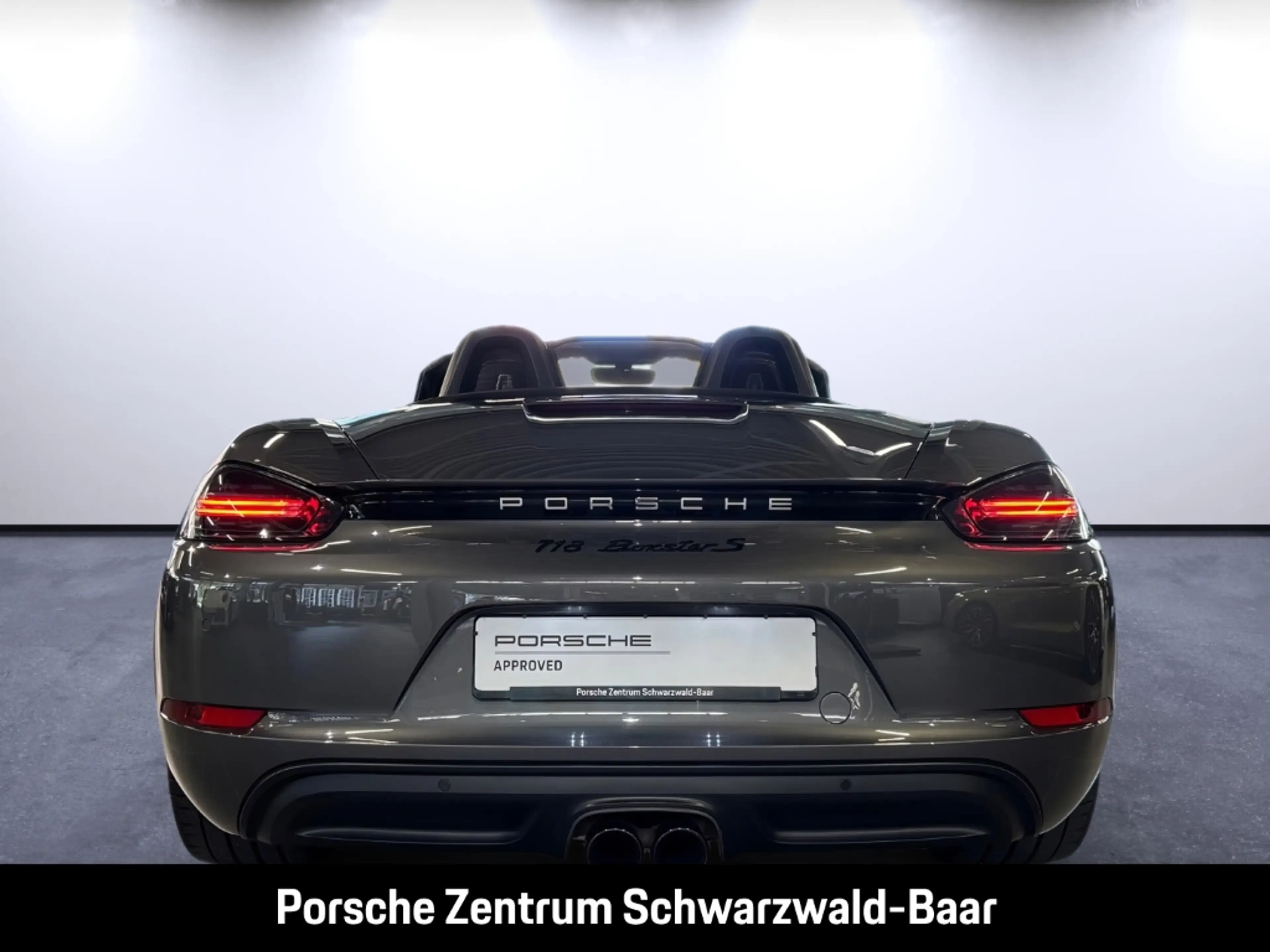 Porsche Boxster 718 S — photo 5