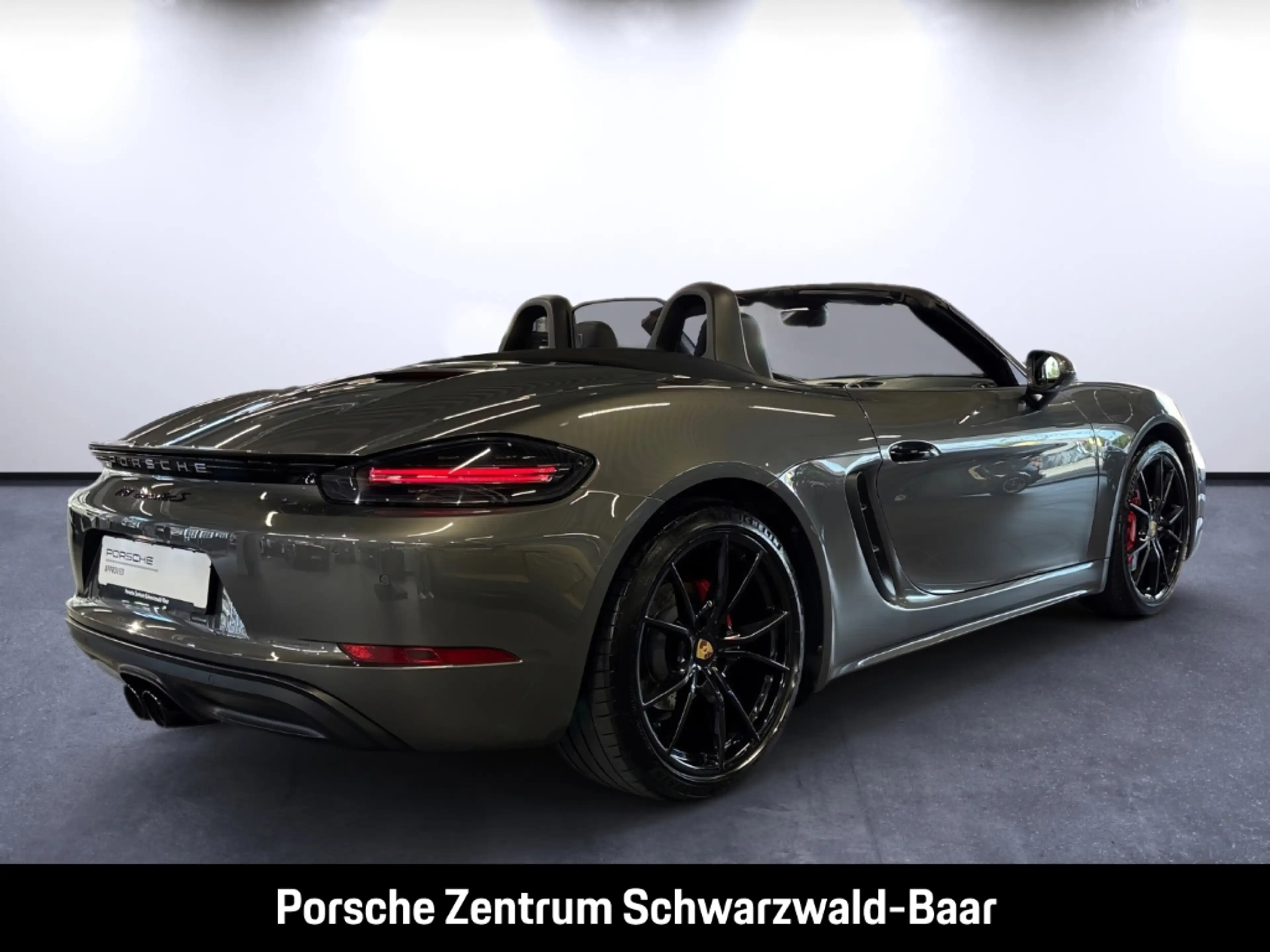 Porsche Boxster 718 S — photo 6