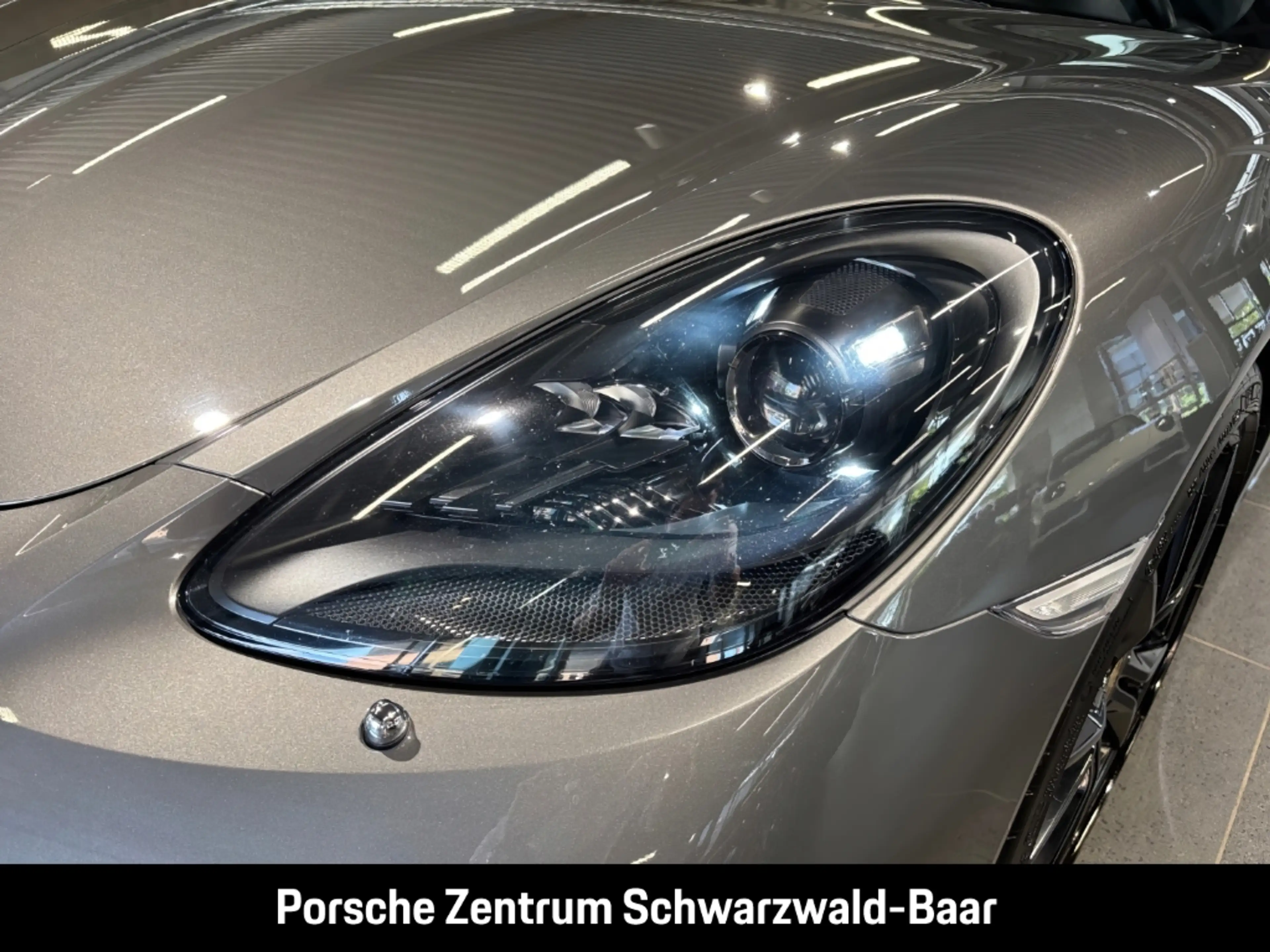 Porsche Boxster 718 S — photo 11