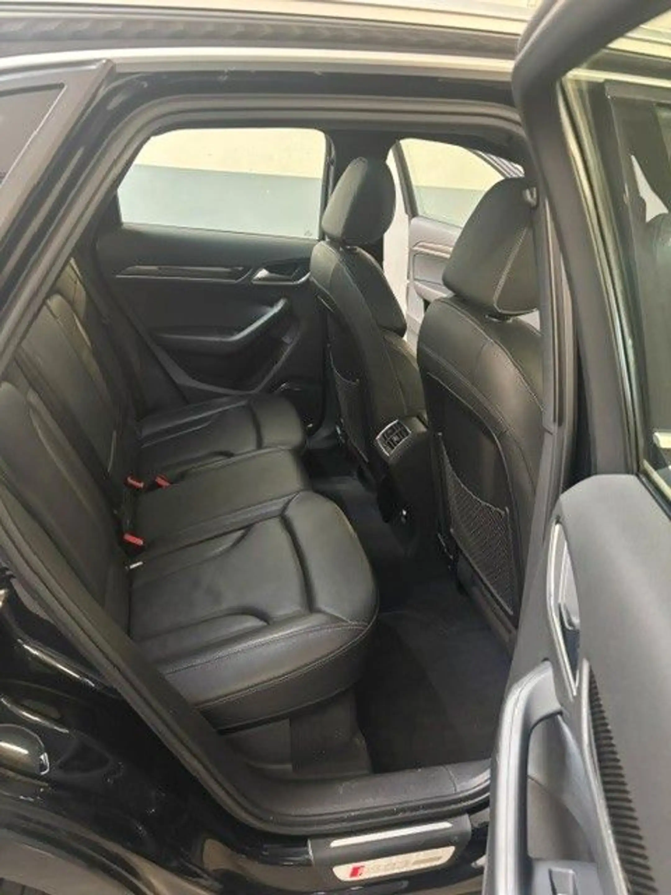 Audi RS Q3 *Pano/Standh./Carbon/20"/Audi-Scheckh.* — photo 10