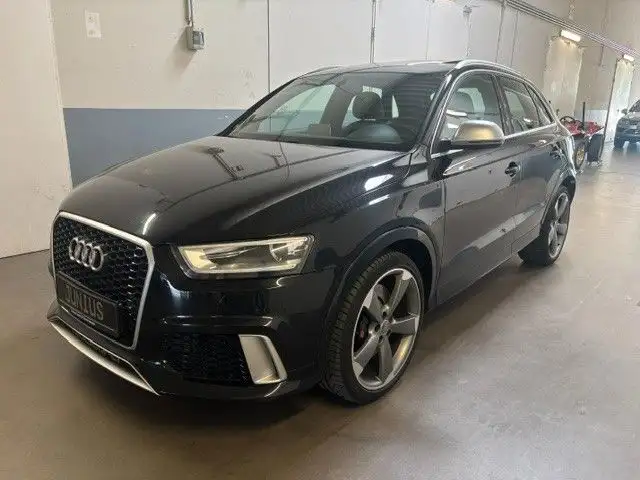 Audi RS Q3 *Pano/Standh./Carbon/20"/Audi-Scheckh.*