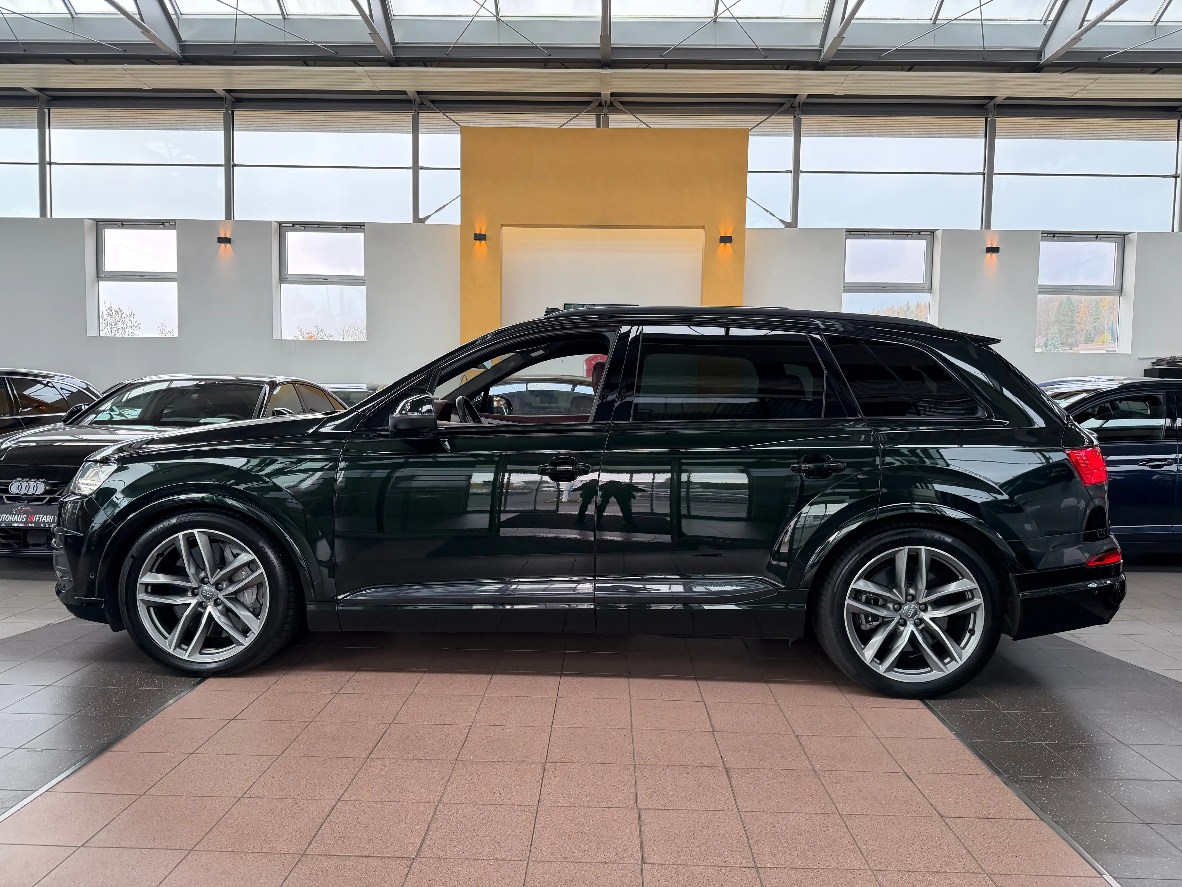 Audi SQ7 4.0 TDI Keramik HUD Individual Matrix Pano Bose 21 — photo 12