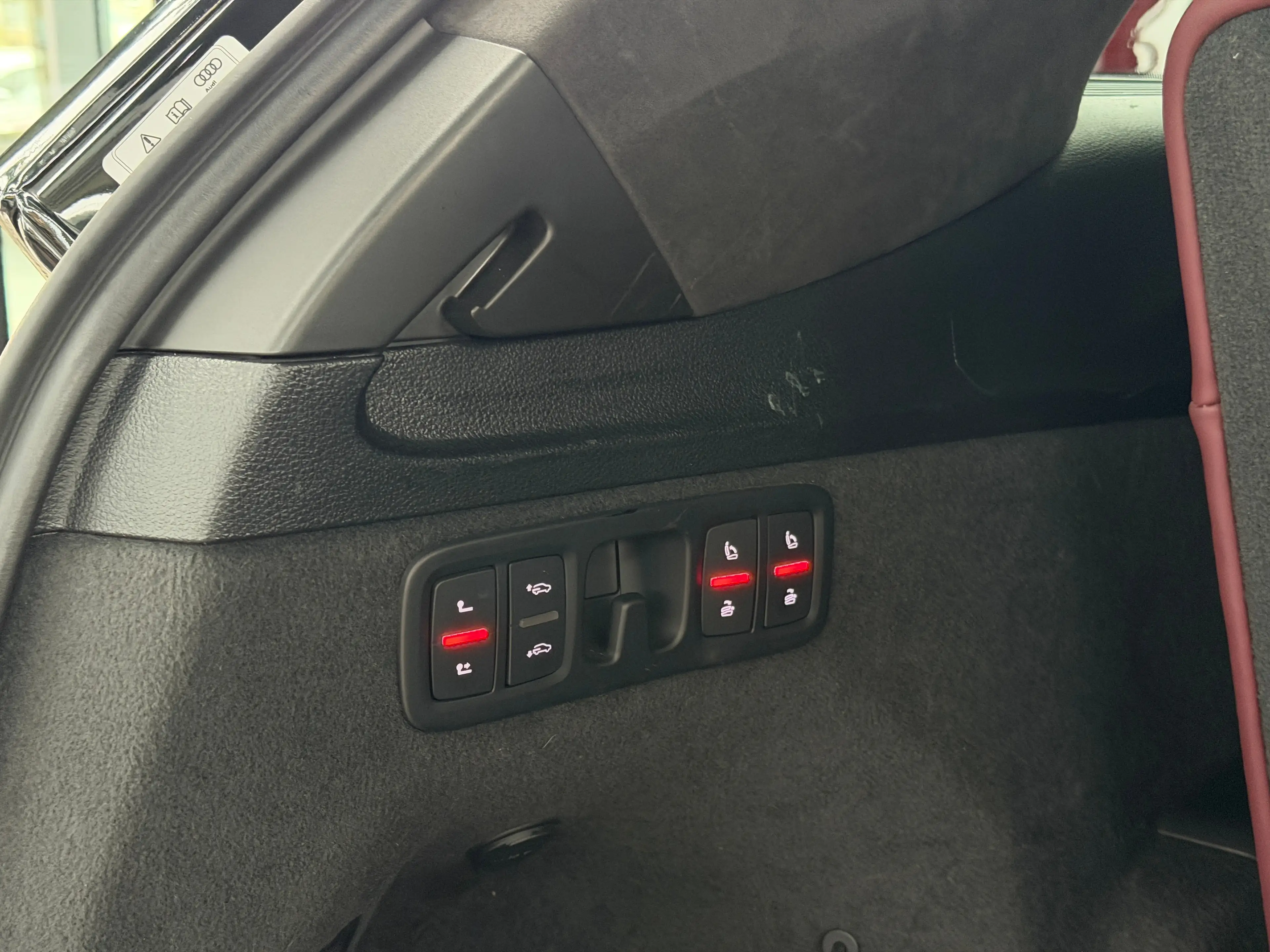 Audi SQ7 4.0 TDI Keramik HUD Individual Matrix Pano Bose 21 — photo 10