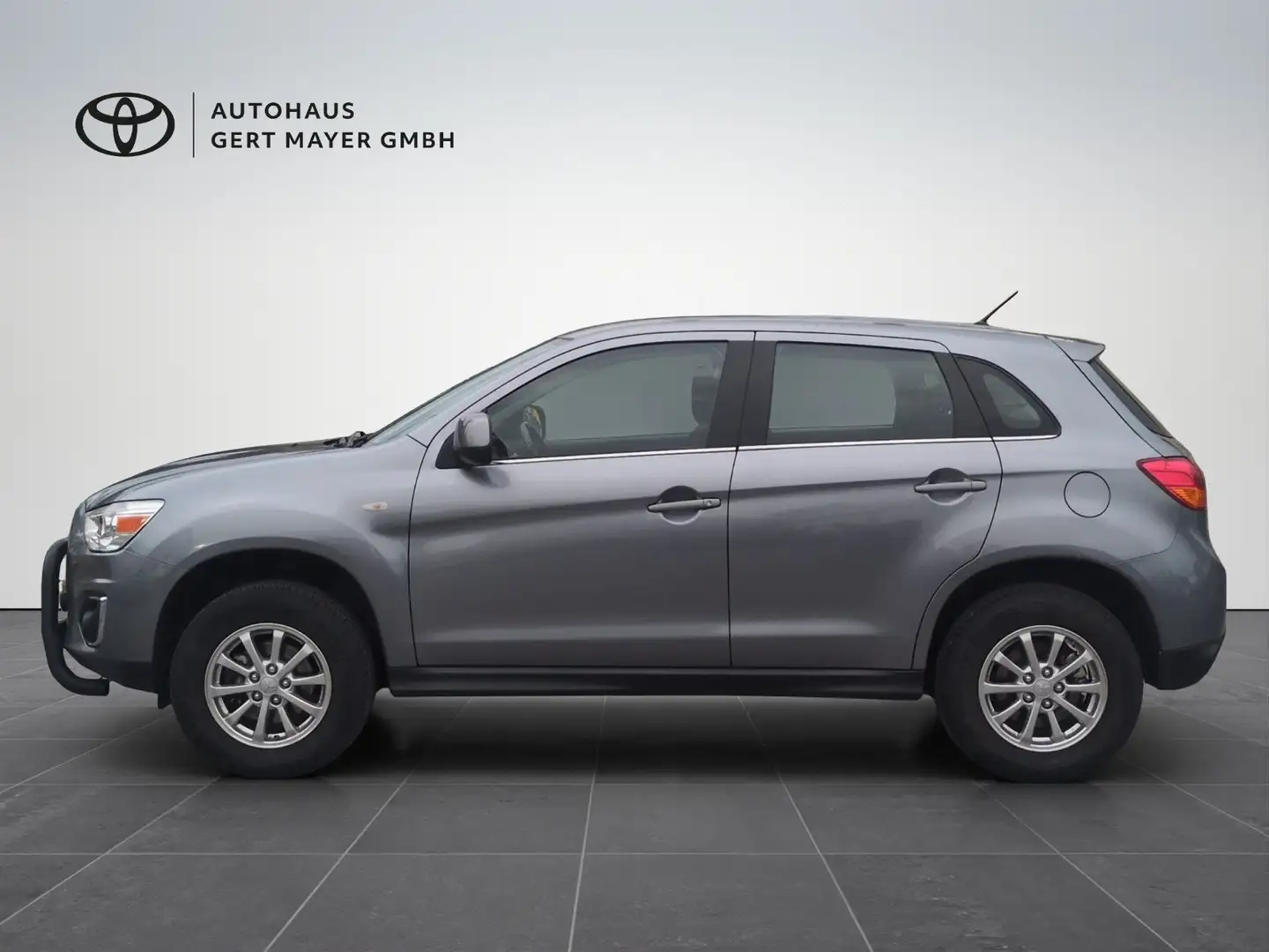 Mitsubishi ASX 1,6 DI-D LP Invite Grau - 2