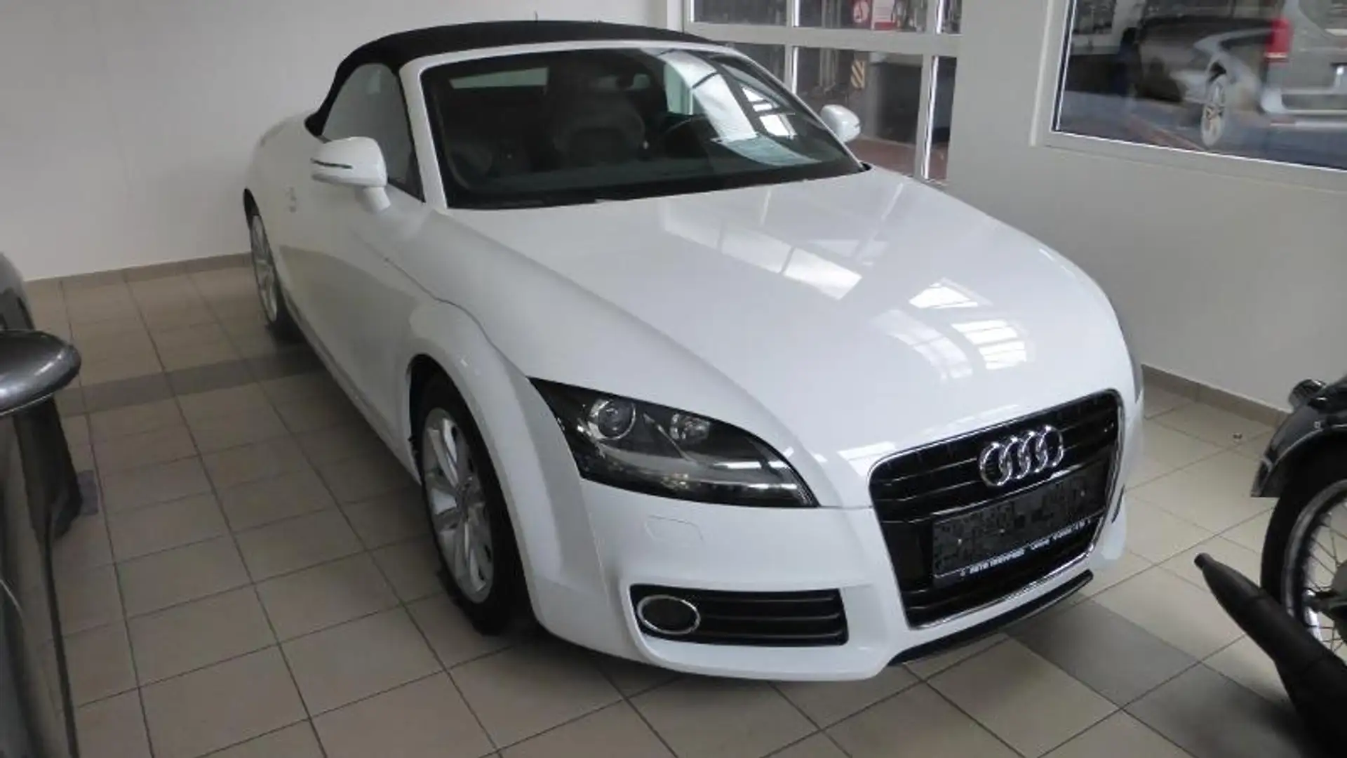 Audi TT ROADSTER 1.8 TFSI Weiß - 1