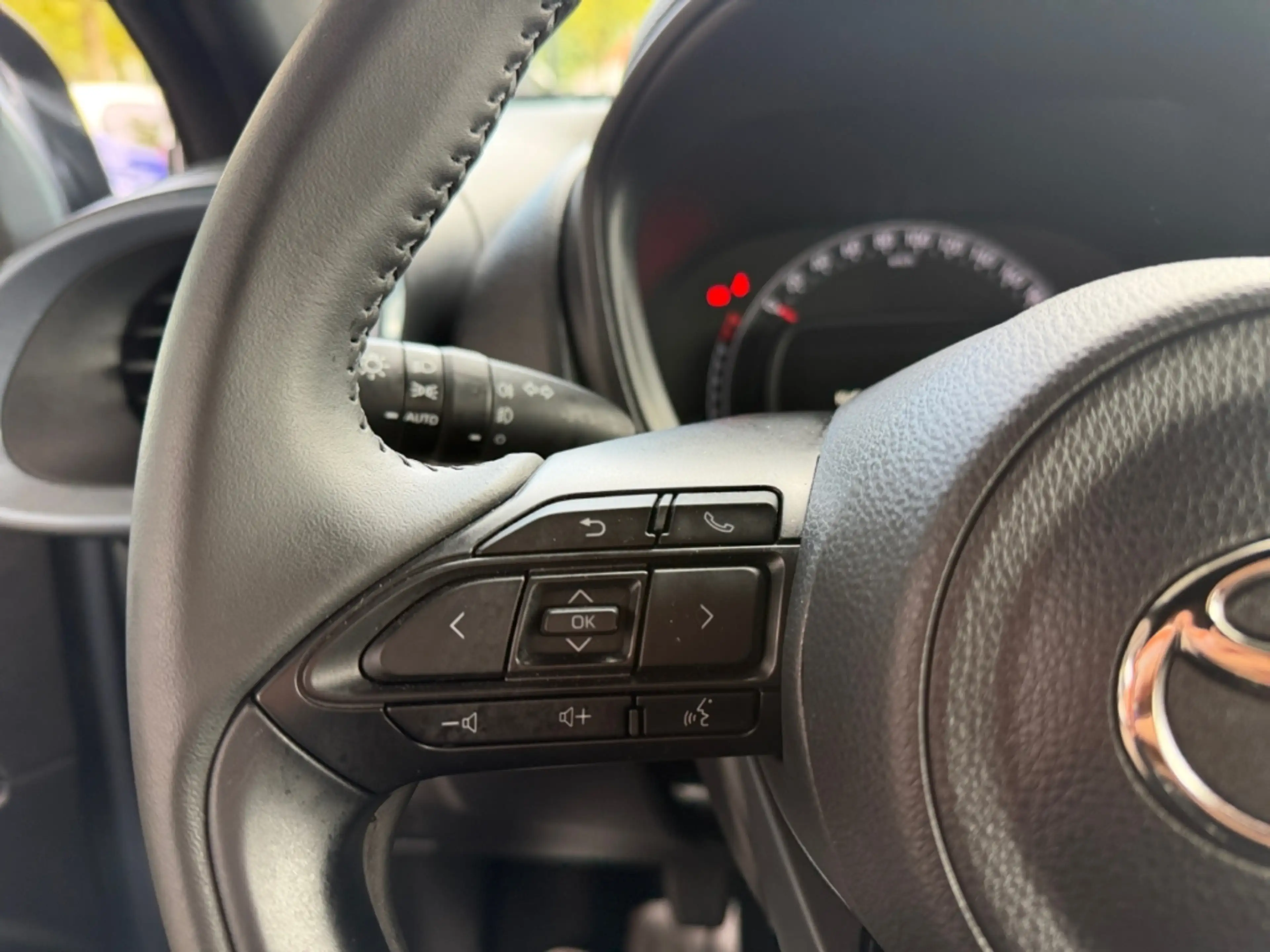Toyota Aygo X Teamplayer *ACC*CarPlay*CAM*SHZ*Bi-Tone* — photo 7