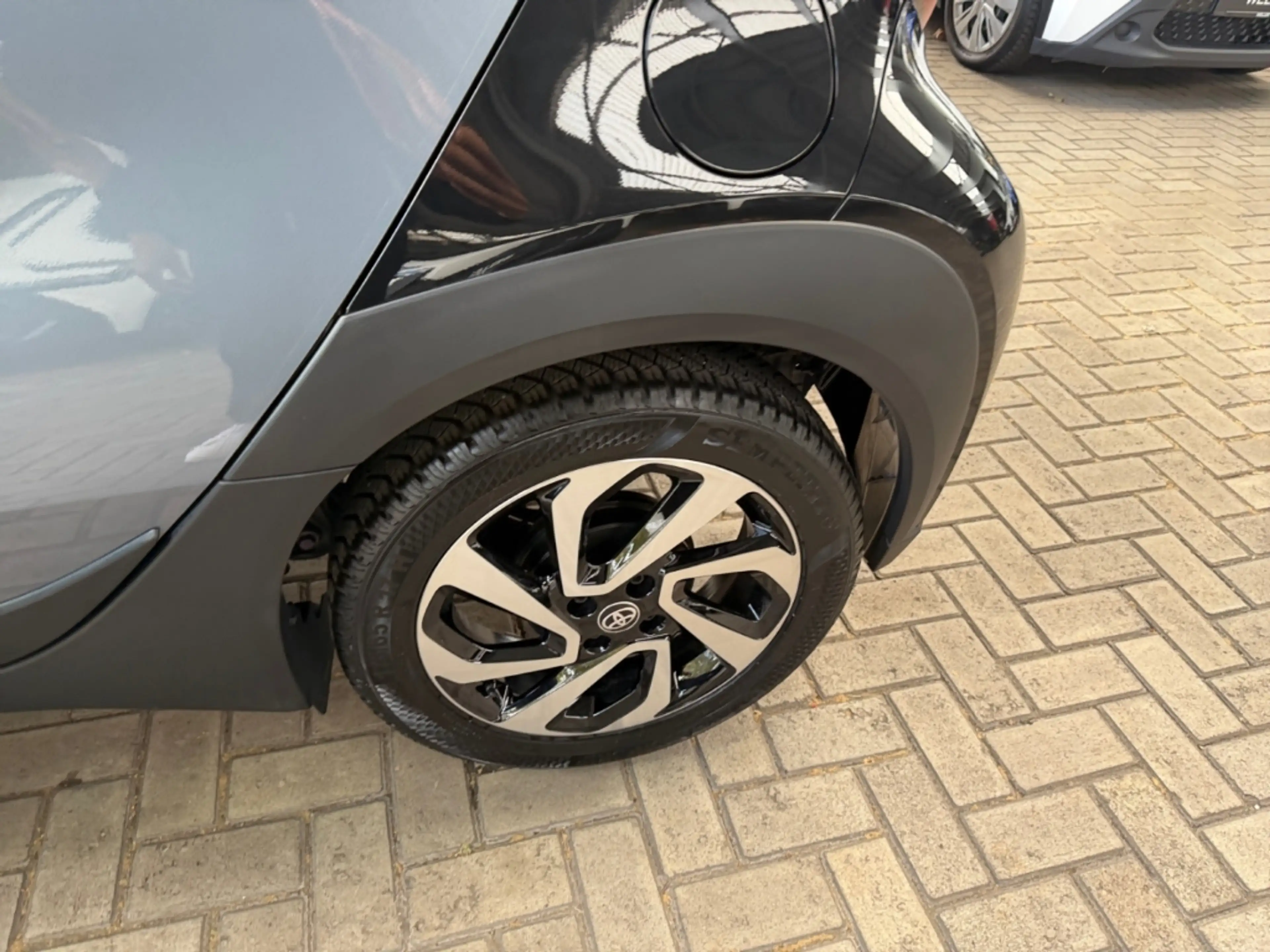Toyota Aygo X Teamplayer *ACC*CarPlay*CAM*SHZ*Bi-Tone* — photo 13
