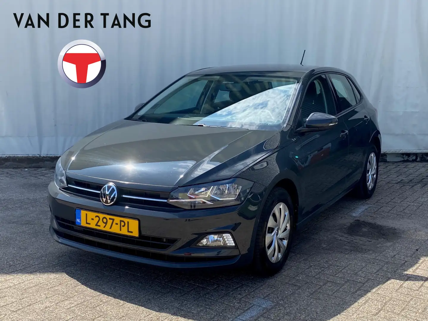 Volkswagen Polo 1.0 TSI Comf.line Act. cruise/Navi etc. Grijs - 1