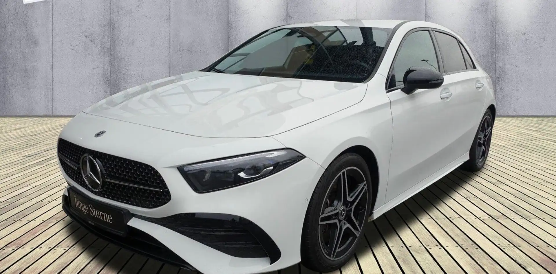 Mercedes-Benz A 250 AMG Line Advanced 4matic auto Bianco - 1