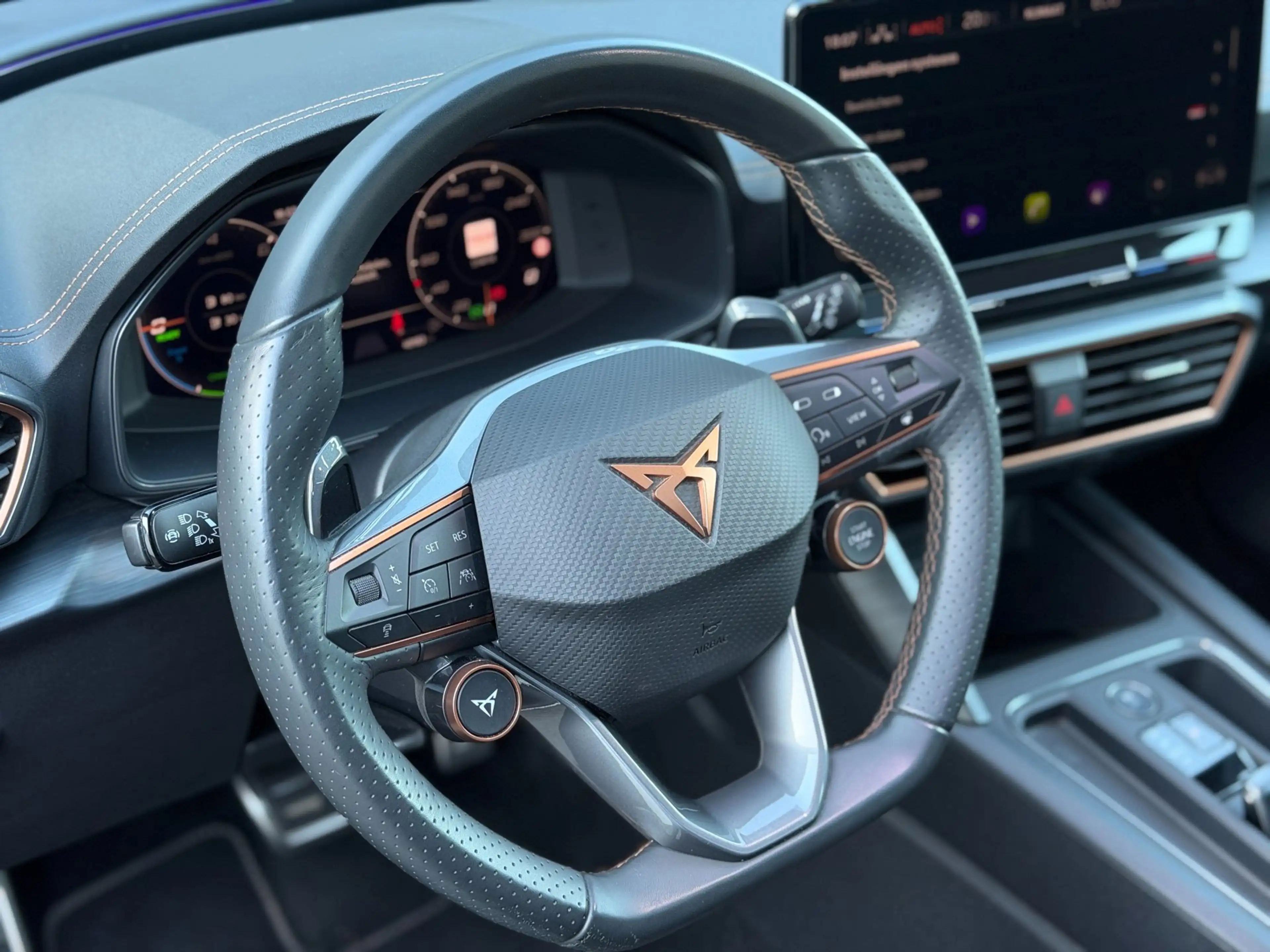 CUPRA Formentor 1.4 e-Hybrid VZ Copper Edition | Pano | Trekhaak — photo 26