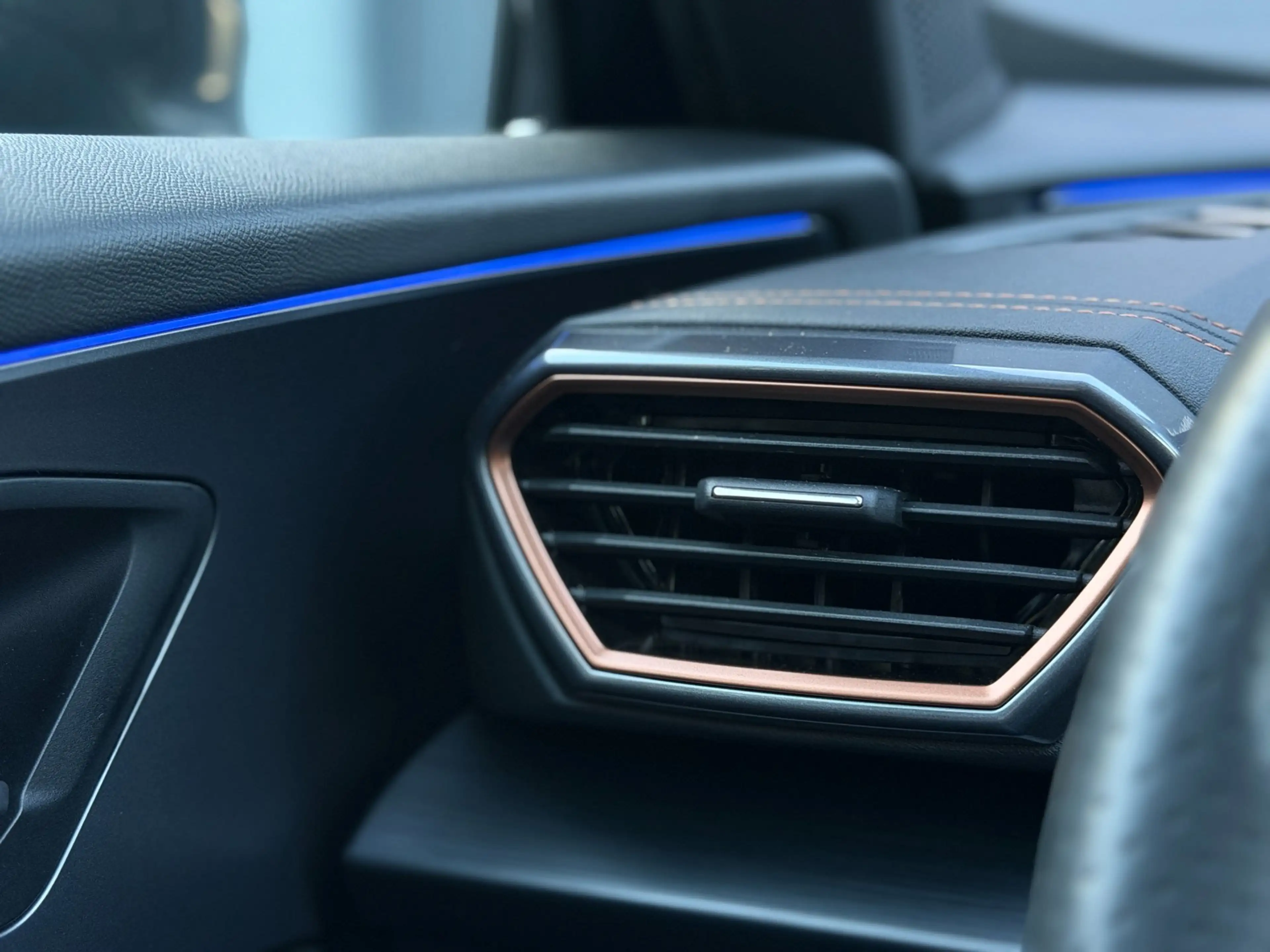 CUPRA Formentor 1.4 e-Hybrid VZ Copper Edition | Pano | Trekhaak — photo 50