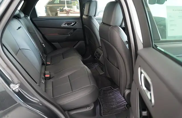 Land Rover Range Rover Velar RANGE ROVER VELAR SV-DYNAMIC HSE P400e Ansicht 18