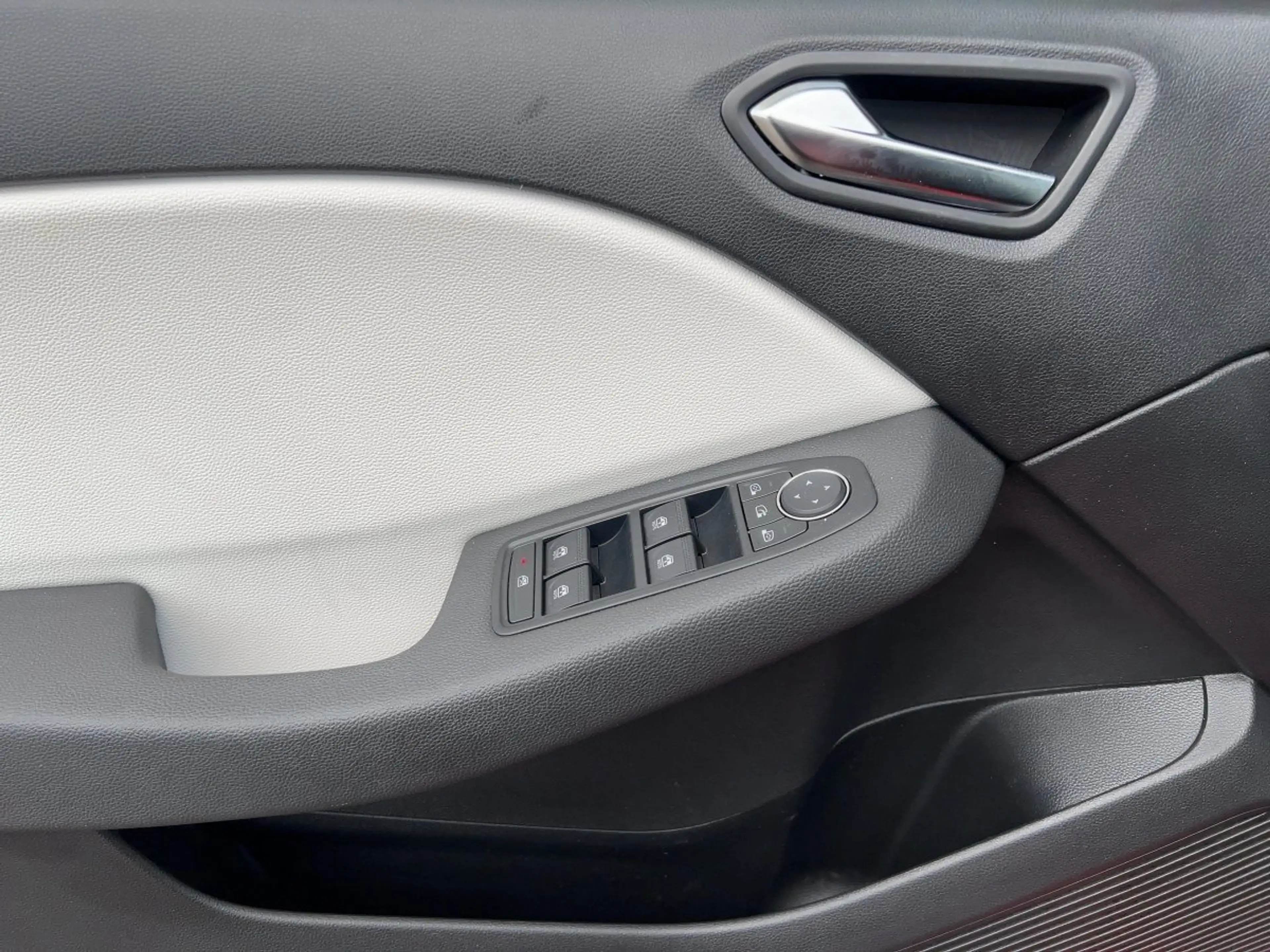 Renault Clio TECHNO TCe 90 Apple CarPlay Rückfahrkamera — photo 13