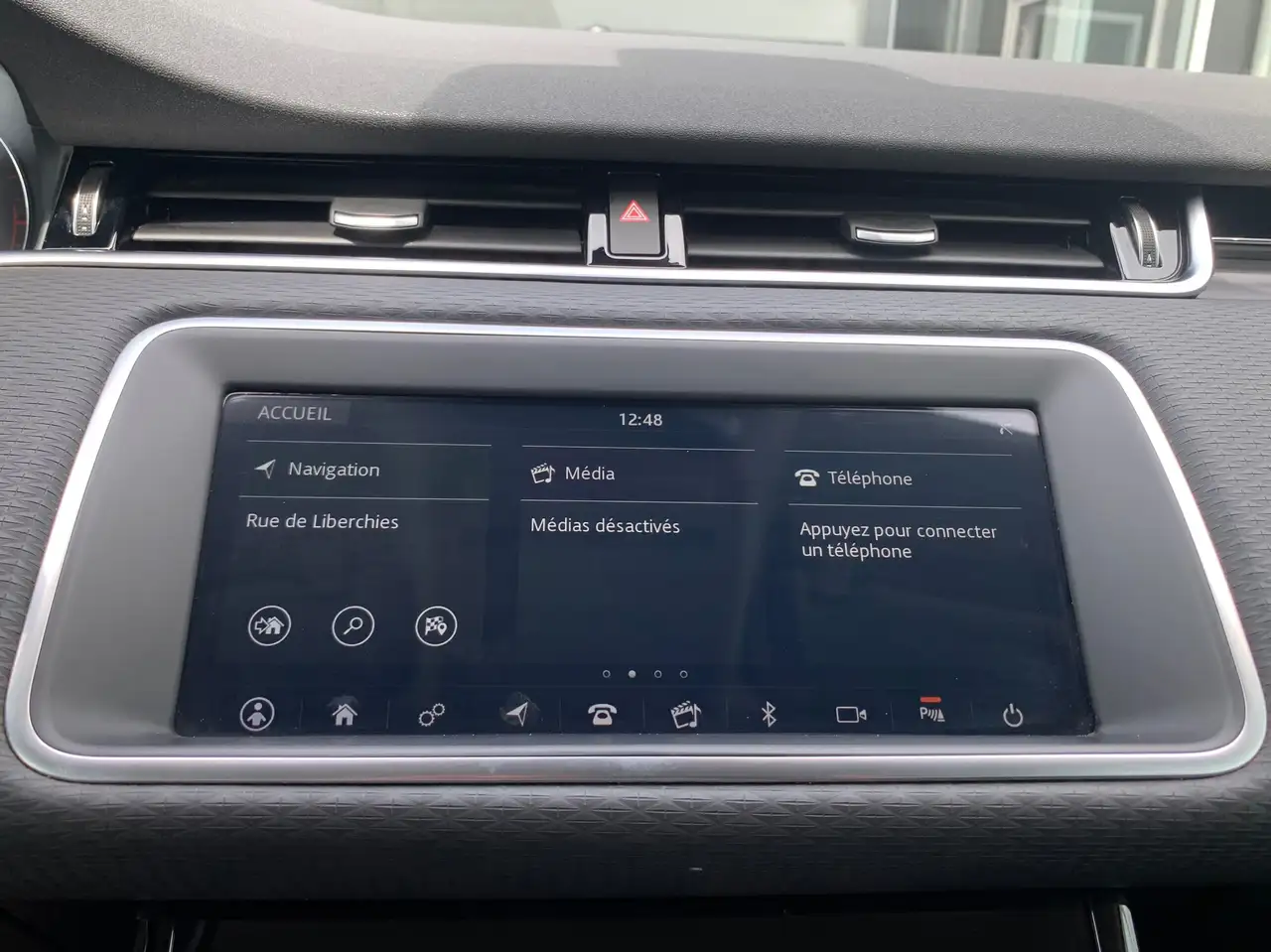 Land Rover Range Rover Evoque 2.0 D150 / NEW MODÈLE / GPS / CUIR / CARPLAY, миниатюра 25