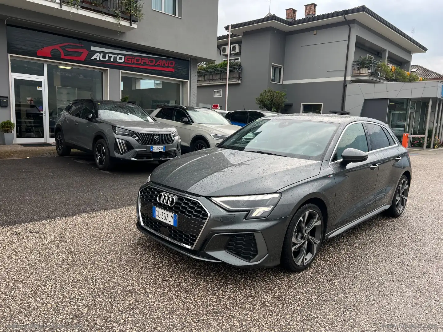 Audi A3 SPB 35 TDI S tronic S LINE EDITION Grau - 1