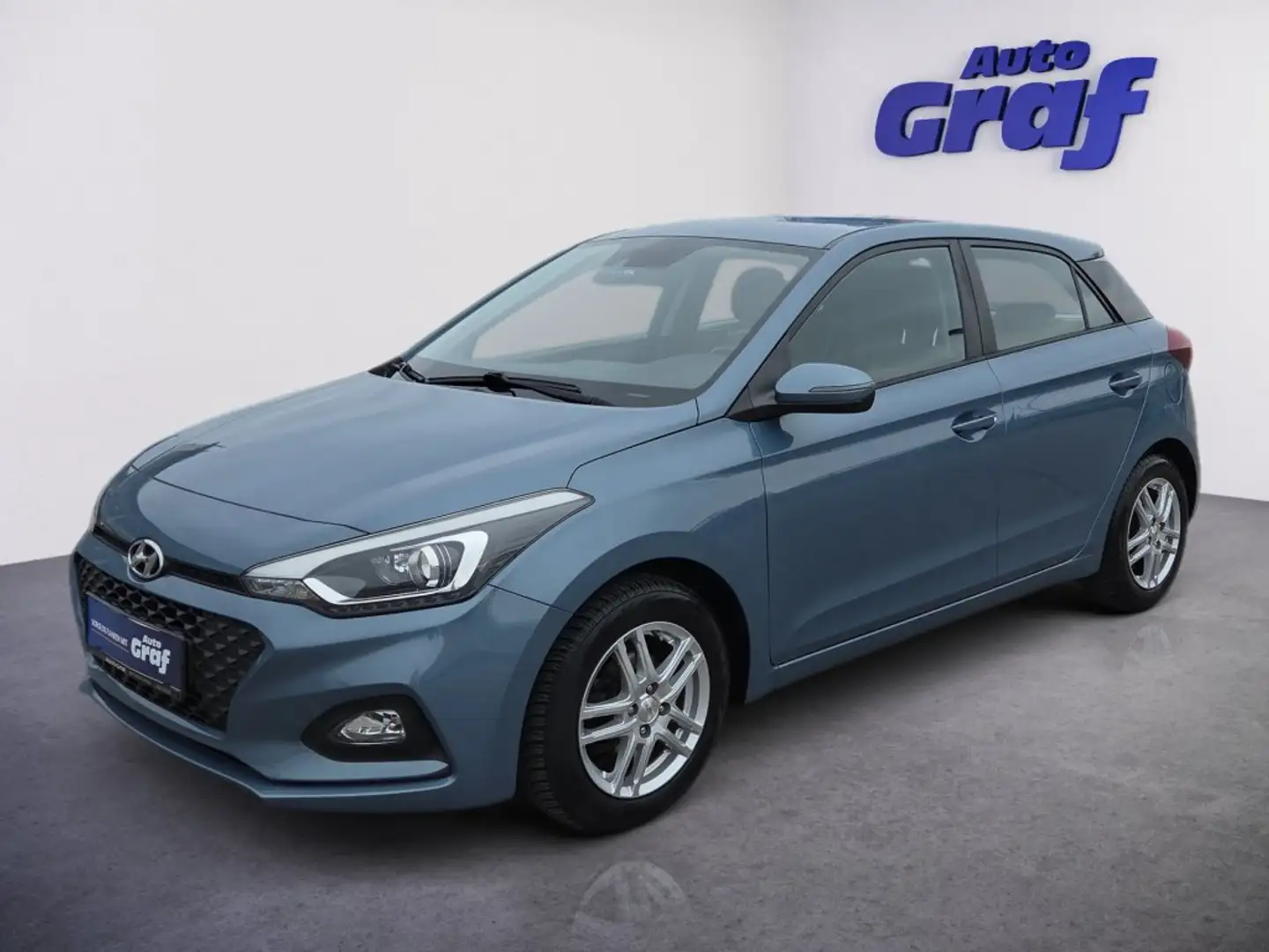 Hyundai i20 1,25 First Edition 2 Blau - 1