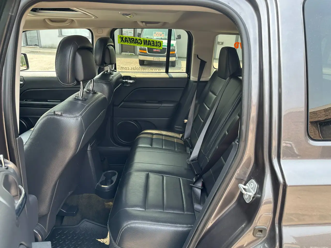 Jeep Patriot photo Jeep Patriot