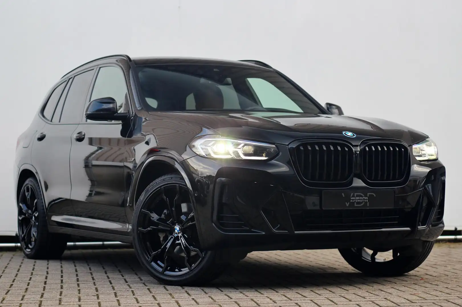 BMW X3 xDrive 30e M-Sport High Executive| 21 inch | Trekh Zwart - 1