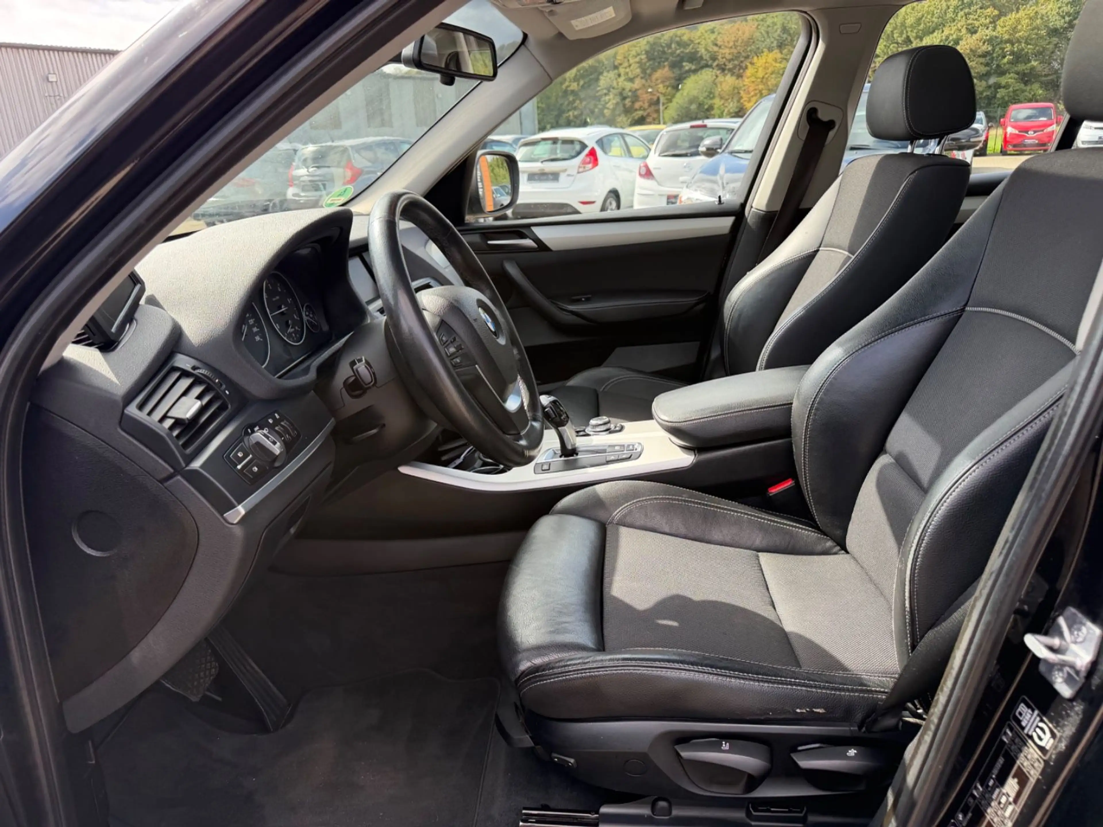BMW X3 xDrive 20 d/EURO5/NAVI/KLIMA/AHK/PANORAMADACH — photo 9