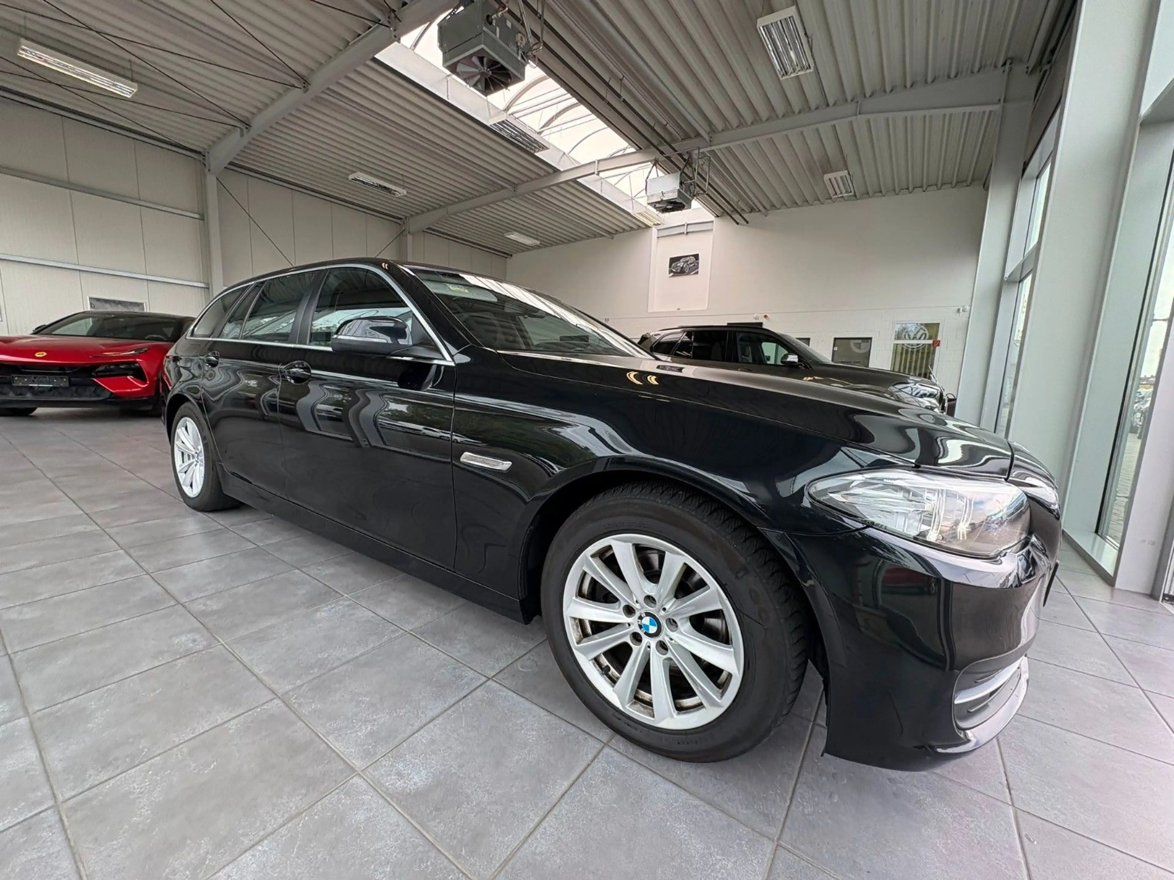 BMW 518 d Touring/E-Sitze/Navi/PDC/Xenon — photo 7