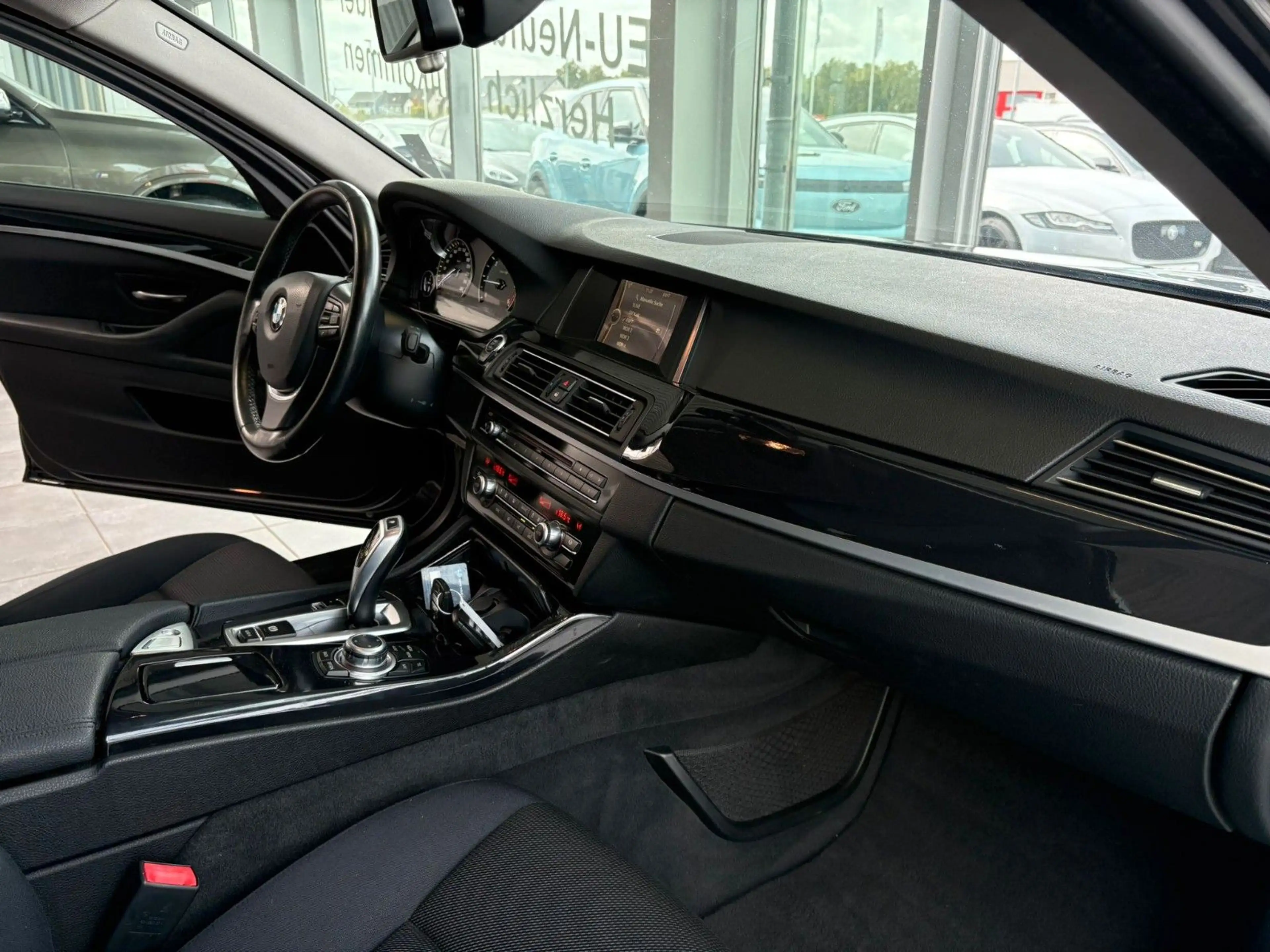 BMW 518 d Touring/E-Sitze/Navi/PDC/Xenon — photo 13