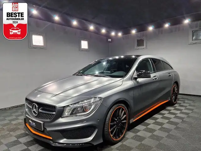 Mercedes-Benz CLA 200 Orange Art Edition|AUTOM|NAVI|BI-XENON|PANO