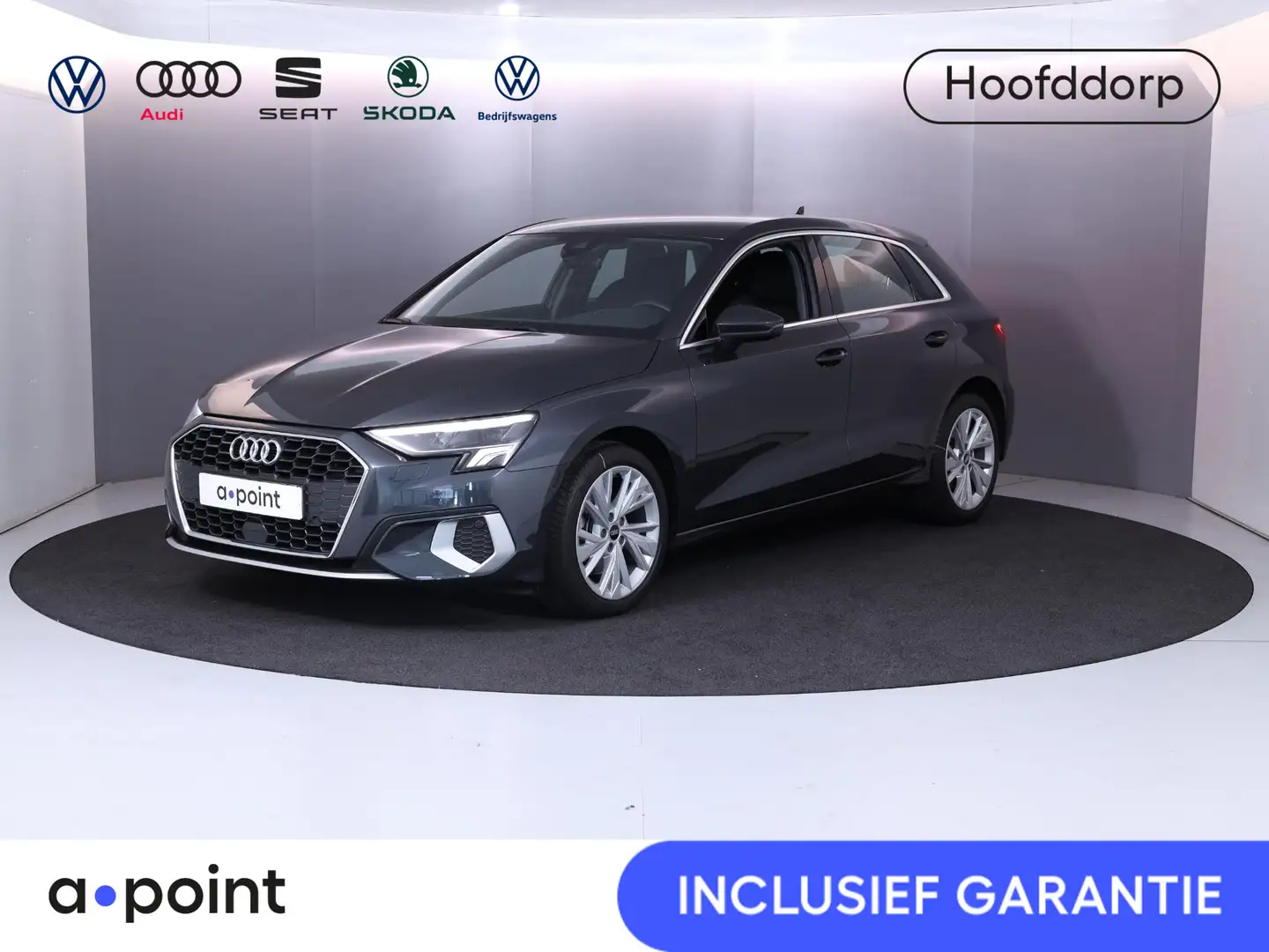 Audi A3 Sportback 35 TFSI Business edition 150 pk S-tronic Grijs - 1