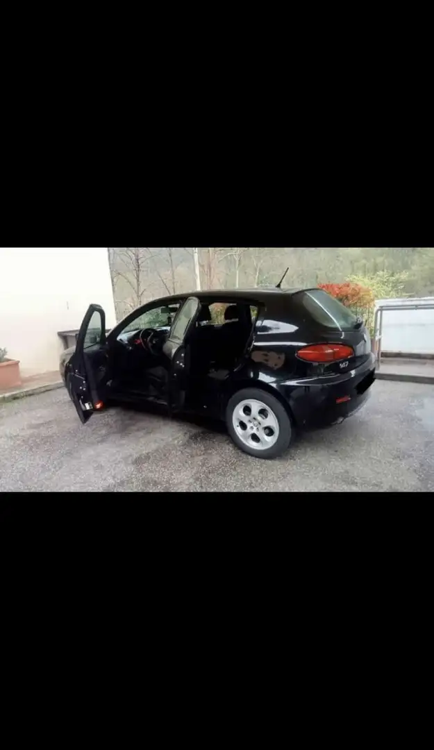 Alfa Romeo 147 vendo Alfa Romeo 147 - 2