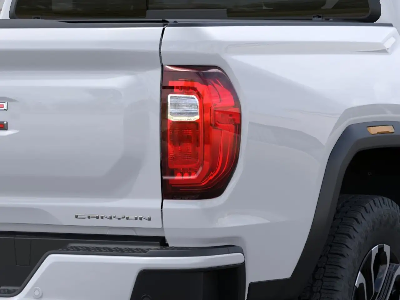 GMC Canyon снимка GMC Canyon