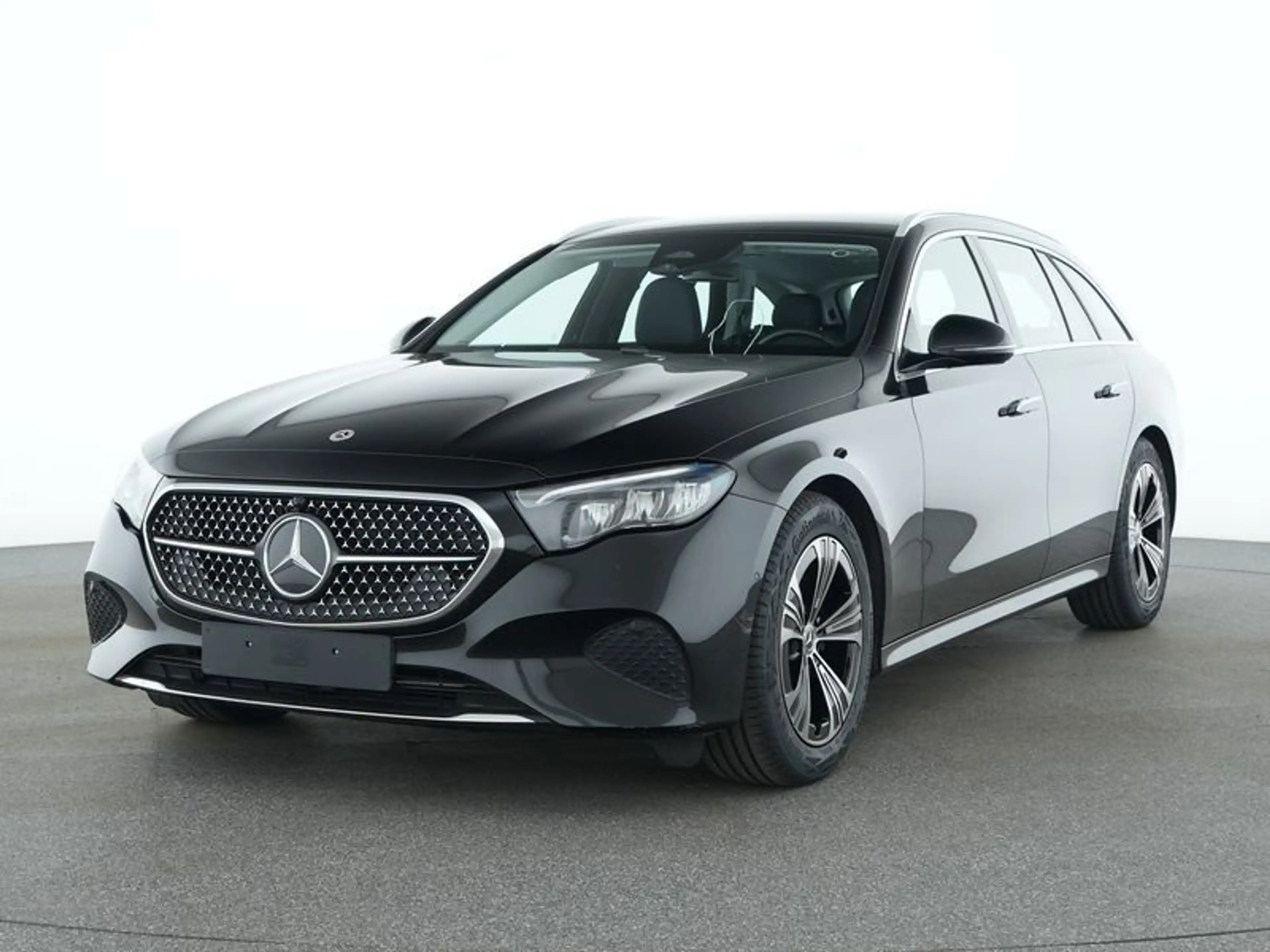 Mercedes-Benz E 220 T d AVANTGARDE Advanced, AHK schw., Winter-Paket — photo 3