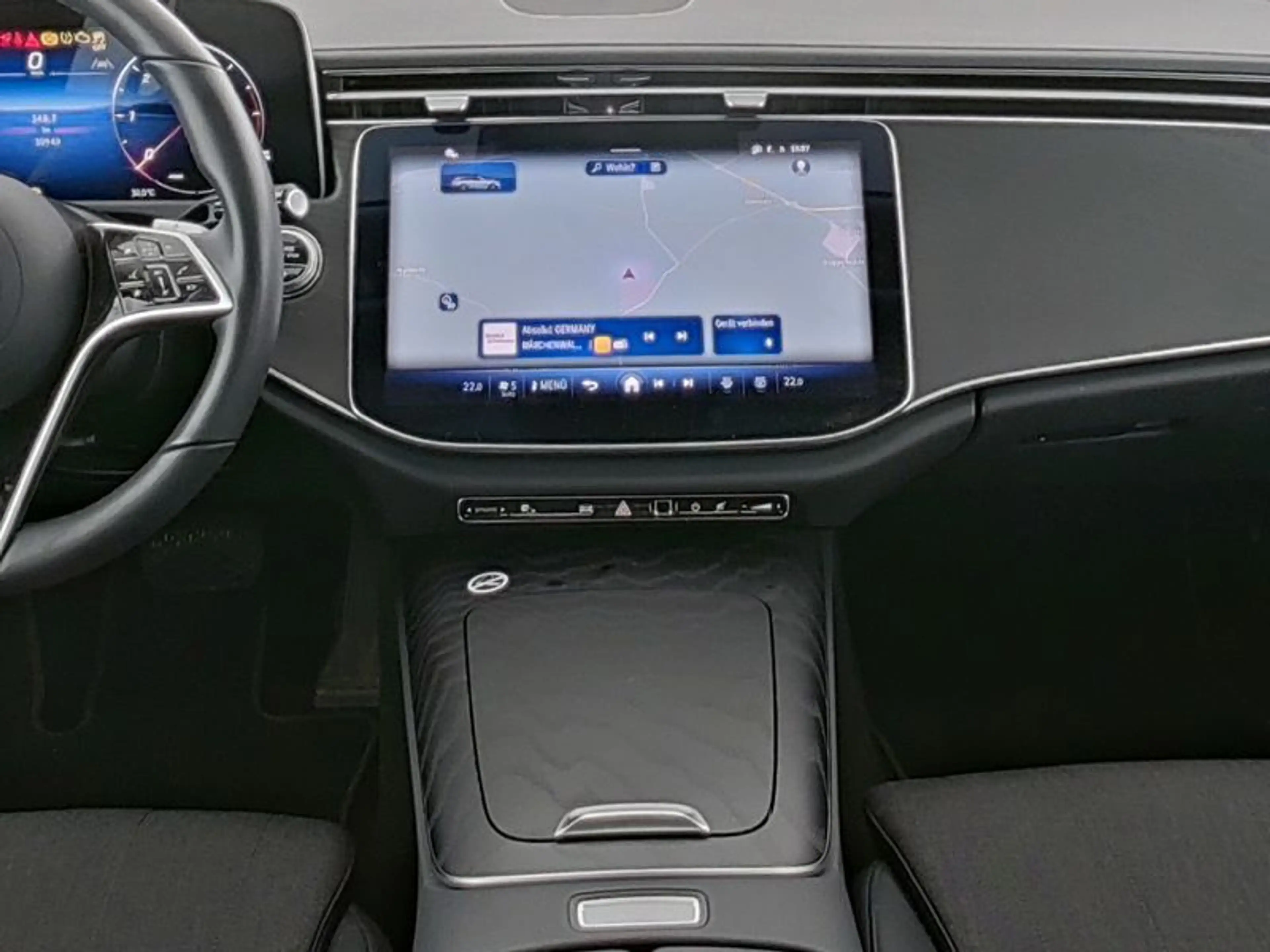 Mercedes-Benz E 220 T d AVANTGARDE Advanced, AHK schw., Winter-Paket — photo 6