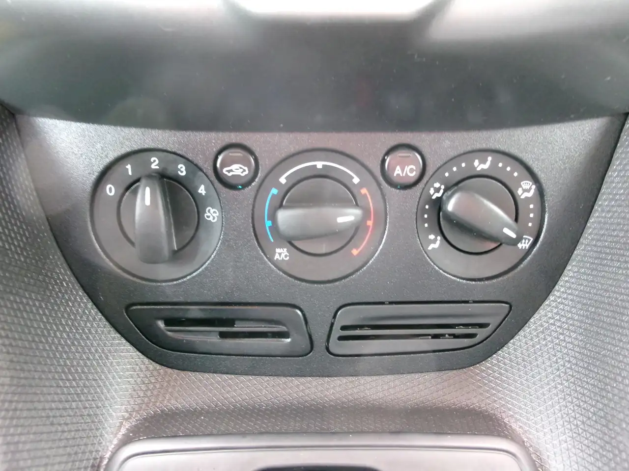 Ford Transit Connect снимка Ford Transit Connect