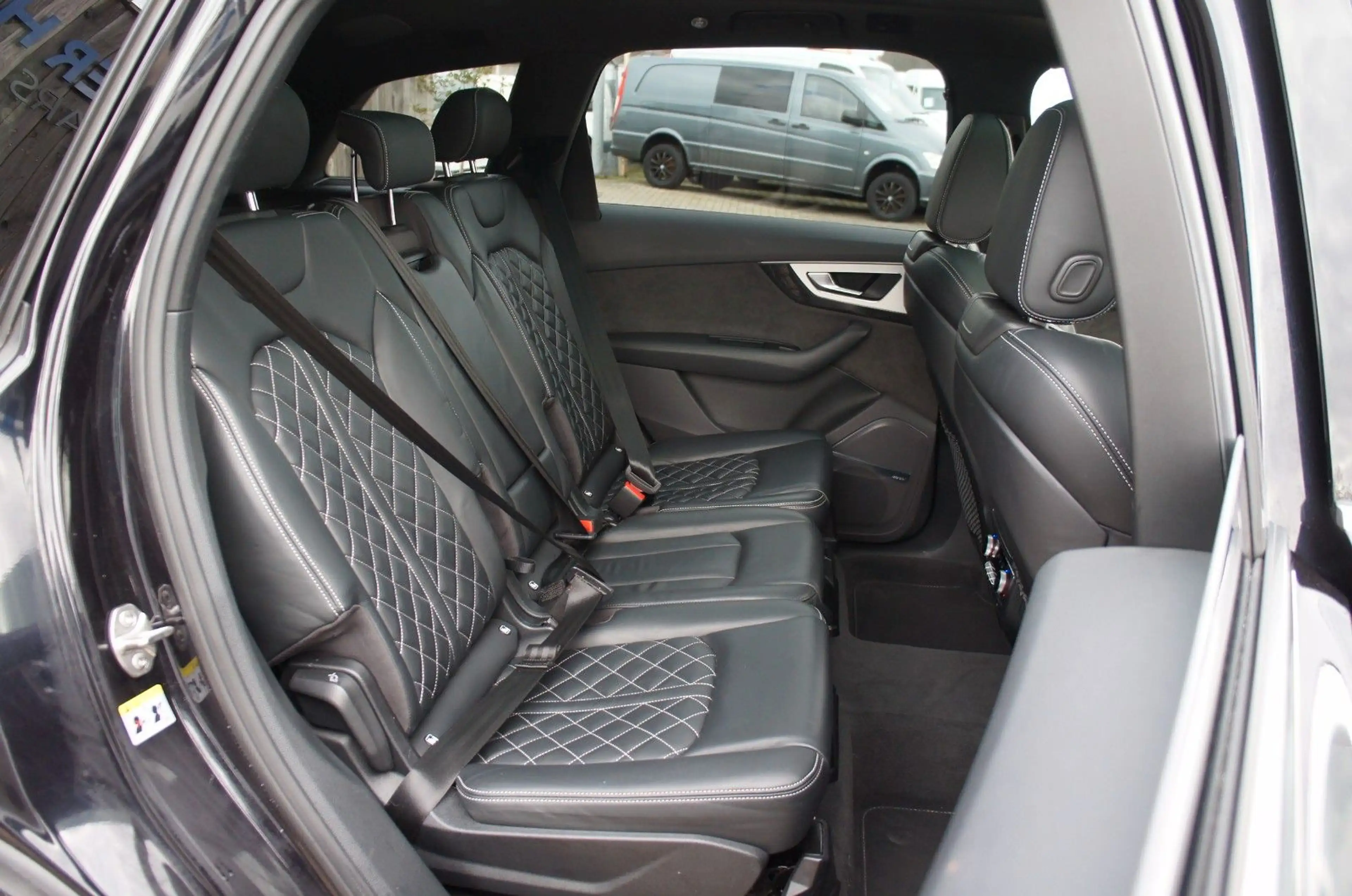 Audi SQ7 4.0 TDI Quattro HUD Pano 360° Bose 320KW Eu6 — photo 15