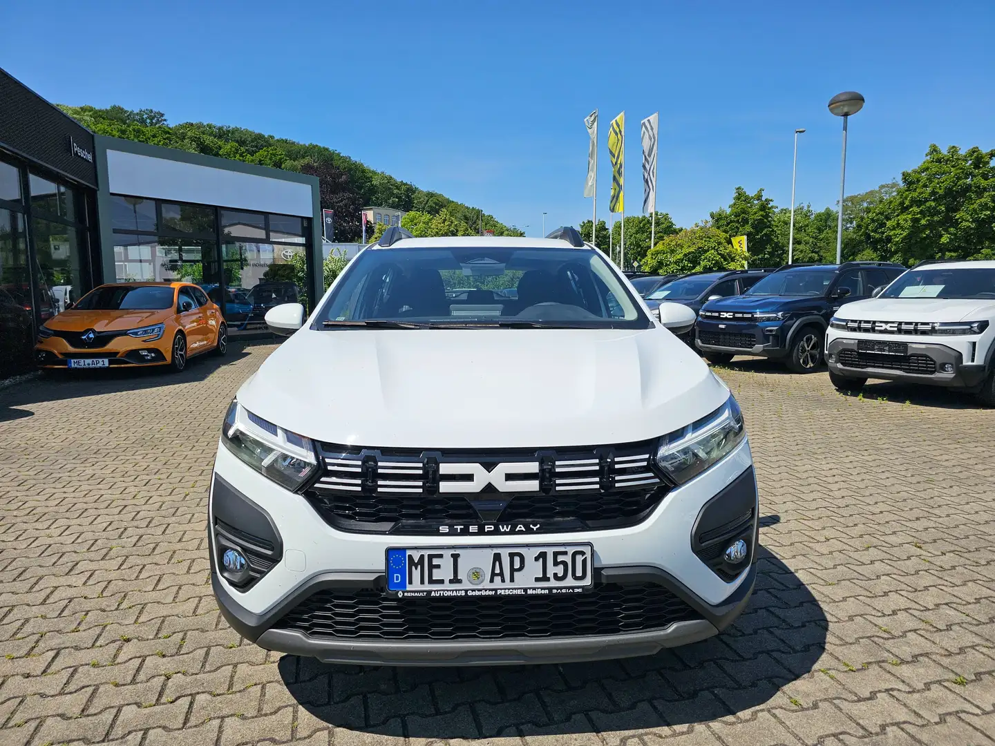 Dacia Sandero Stepway Expression TCe90 PDC SHZ LED Weiß - 2