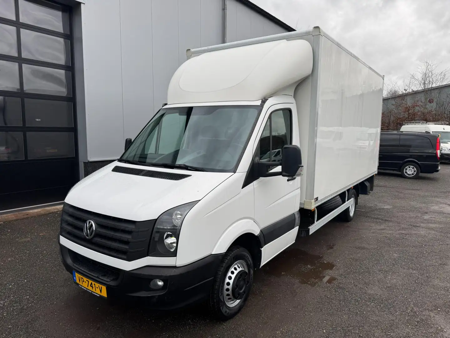Volkswagen Crafter 2.0 TDI 163PK Bakwagen Laadklep Marge! Koffer lade Blanco - 1