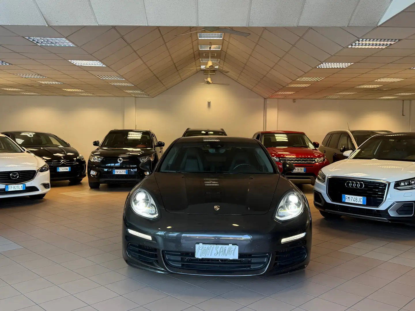 Porsche Panamera Panamera I 2013 3.0 300cv Grau - 2