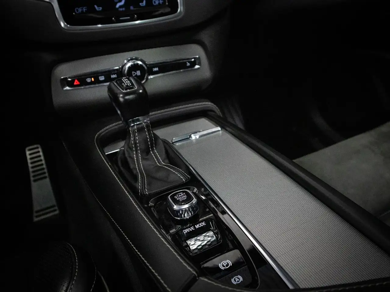 Volvo XC90 снимка Volvo XC90