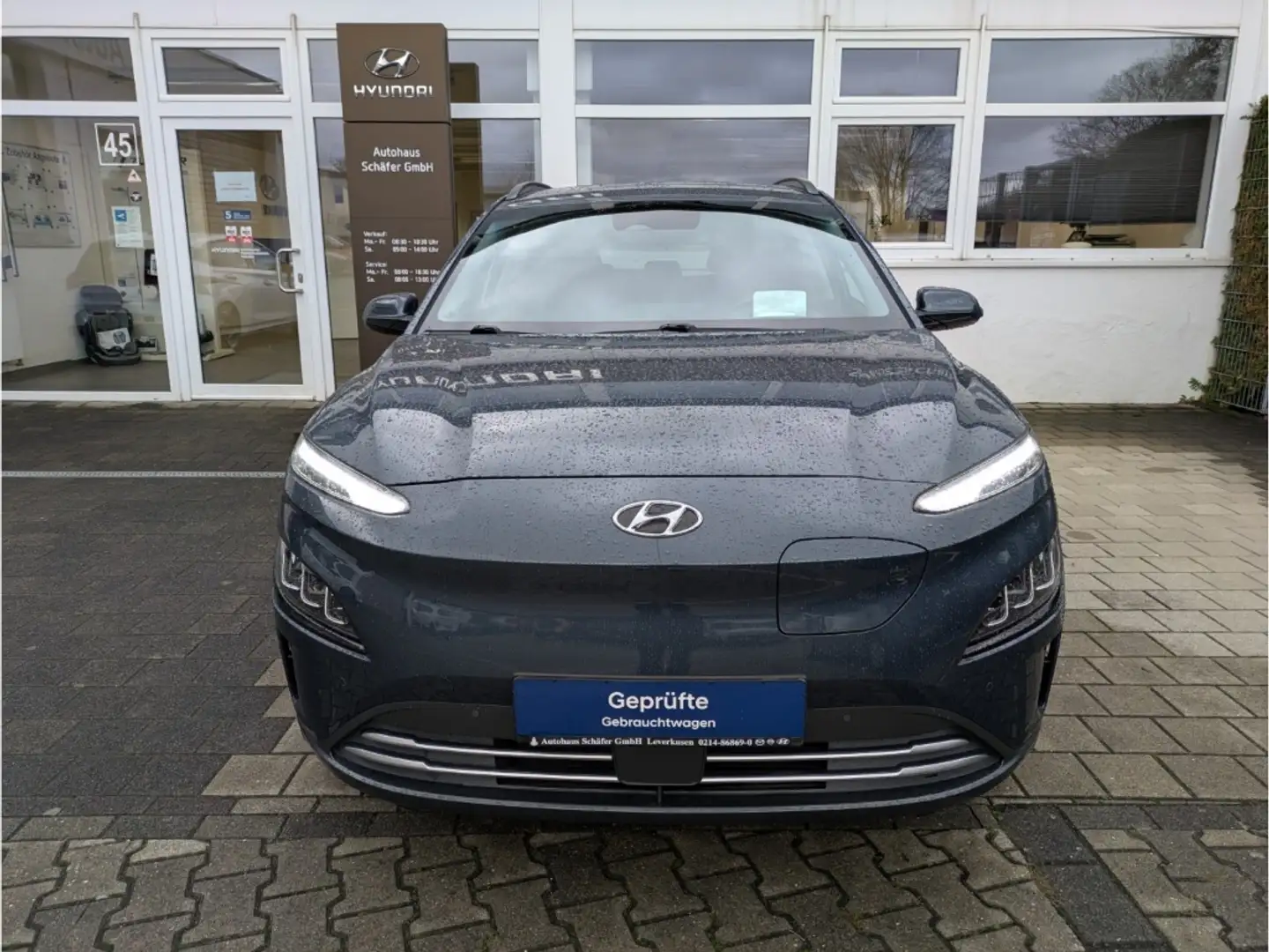 Hyundai KONA Trend HUD Navi Temp SHZ LenkradHZG LED Apple CarPl Blau - 2